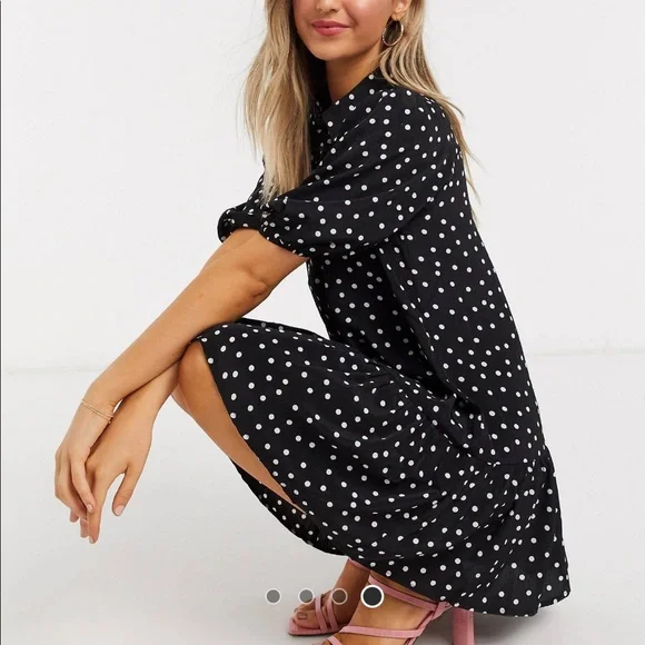 Drop waist shirt dress . Puff sleeves with Polka dots - Picture 4 of 4